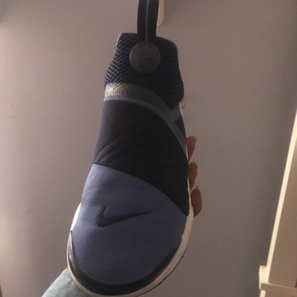 Athletic/casual shoes